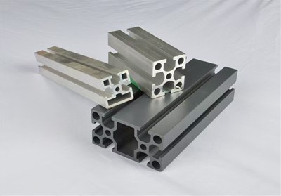Maskinvirkandi 6061-T6 aluminiumslegering ekstruderað partur